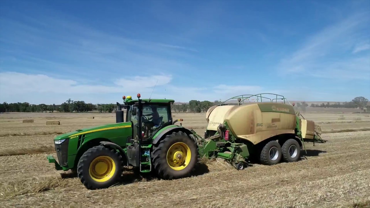Straw harvest 17-18  (4 Krone Bigpack balers, CLAAS baler, 3 JD 8R's, MF and Case windrowers!)