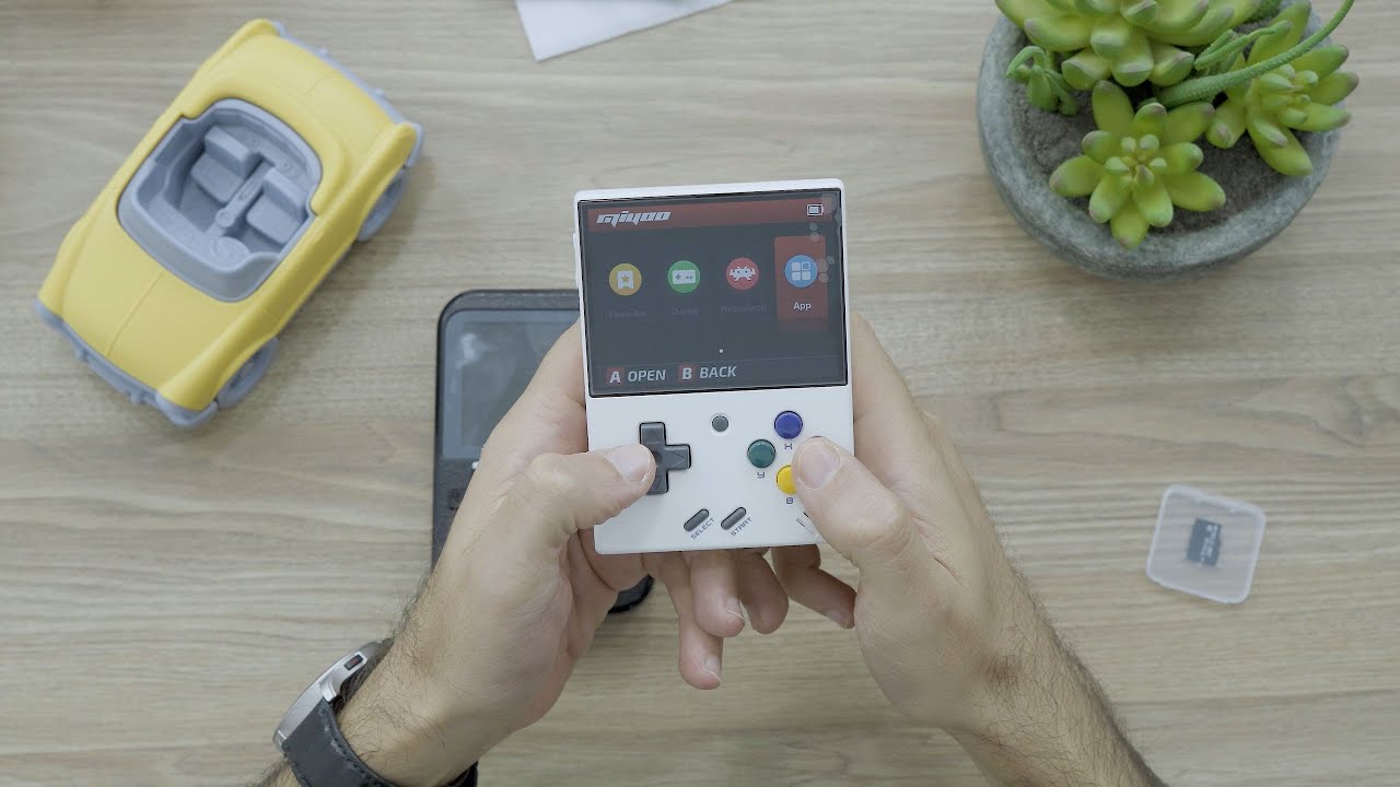 ✅ Ma nouvelle console de jeux portable MIYOO Mini +    vs mon ancienne console générique