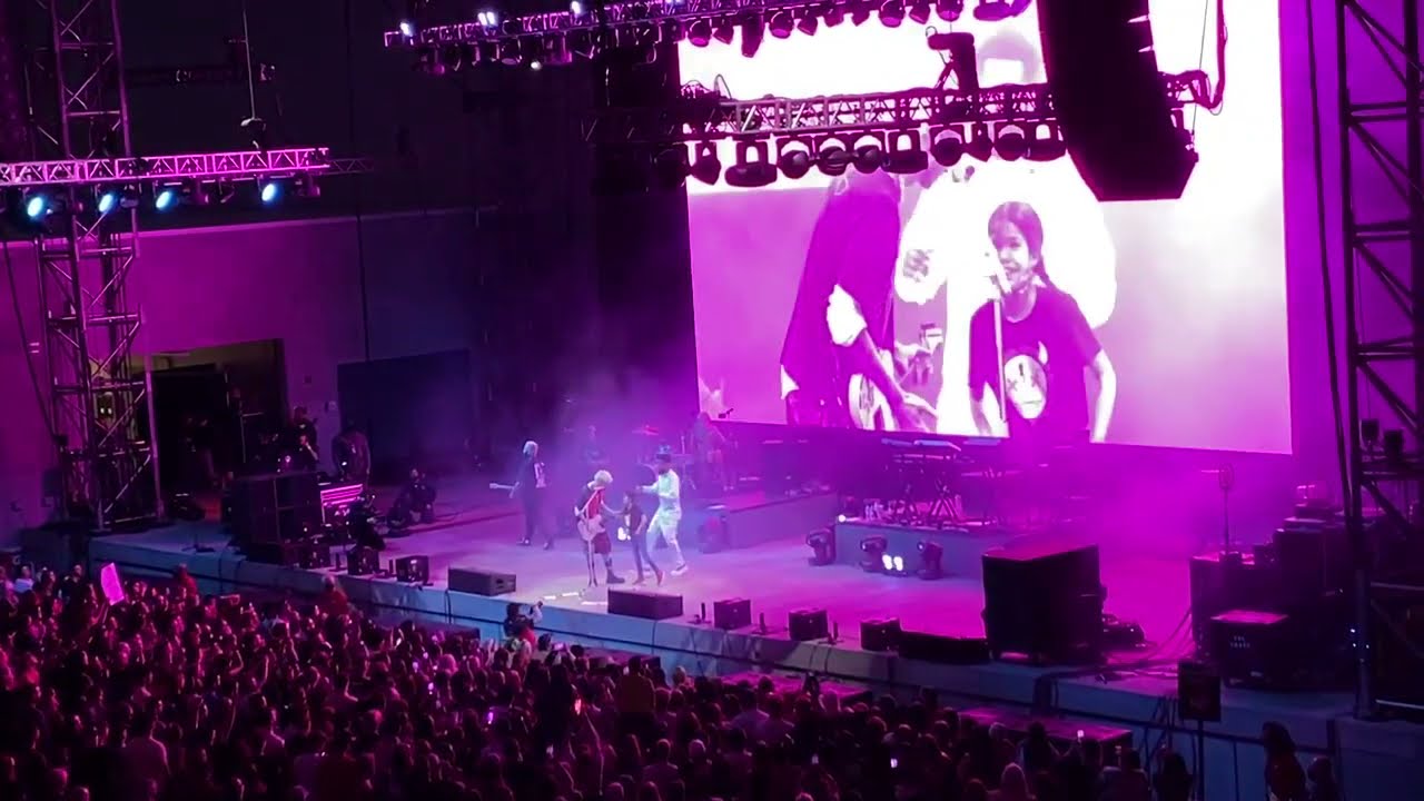 Machine Gun Kelly - I Think I’m OKAY (Live) - @ Daily’s Place Amp - Jacksonville, Florida