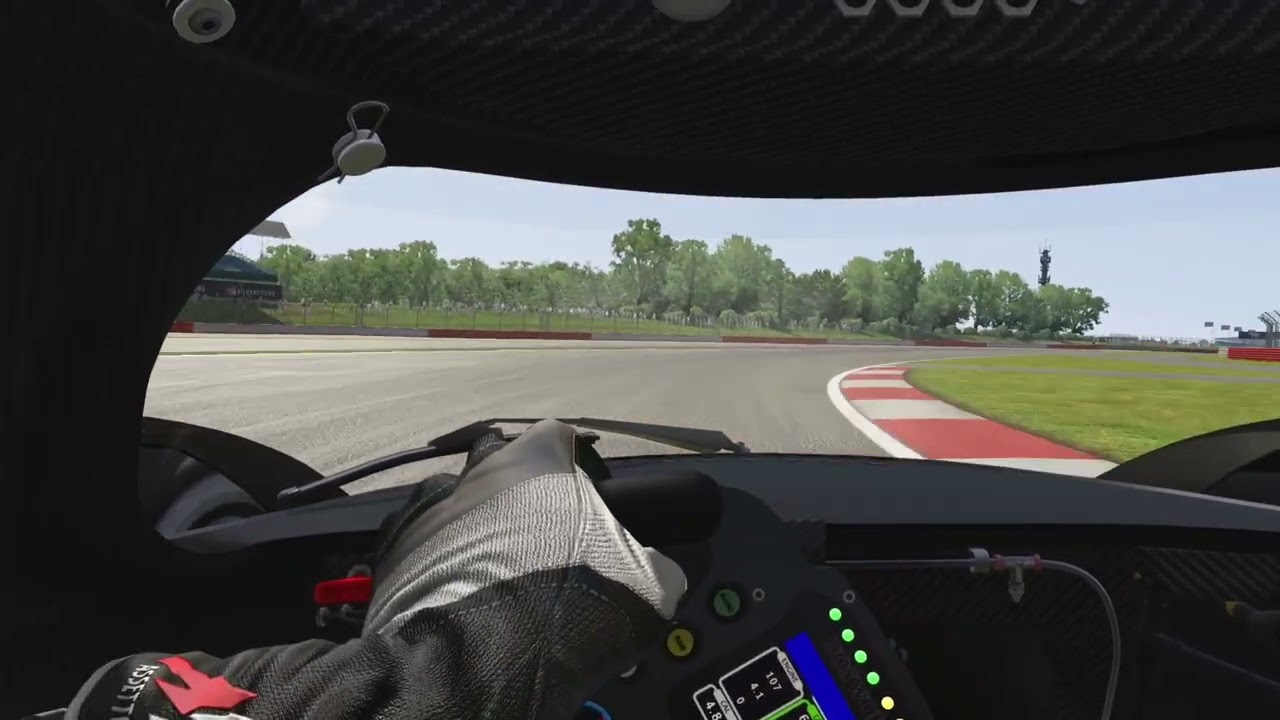 Praga R1 | Silverstone GP | Assetto Corsa | 2:03.91
