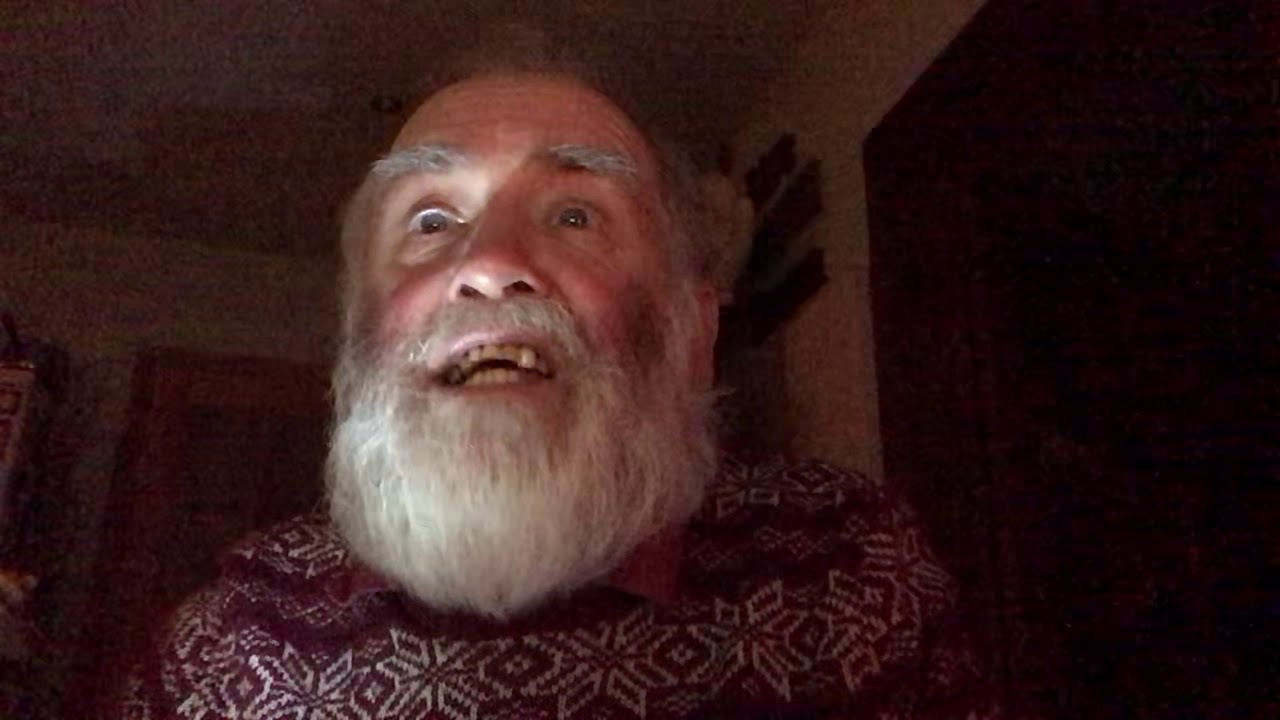 Sir Laurence ‘call me Larry’ Wood presents A visit from St Nick by Clement Clarke Moore