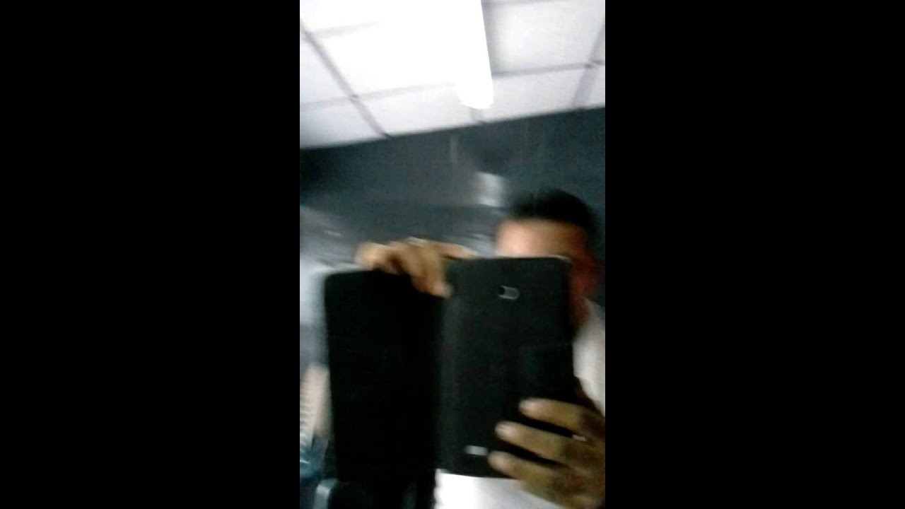 Irving"Barber Hot" beat trap jodiendo un rato....