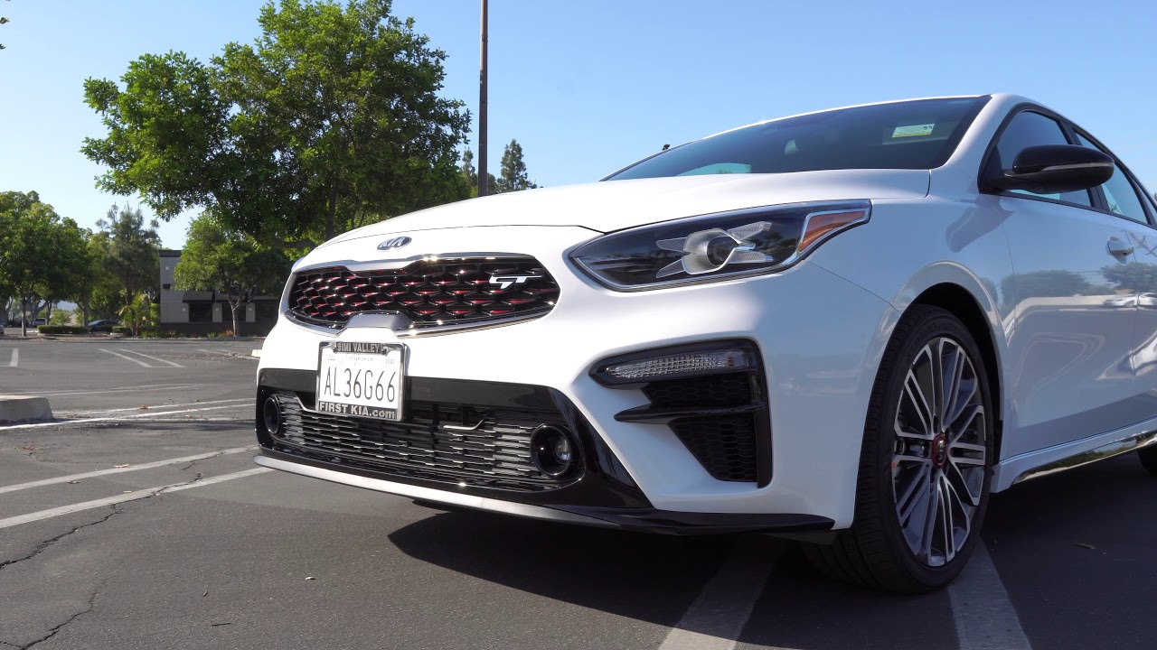 2020 KIA Forte GT LAUNCH | INSANE STOCK EXHAUST SOUND!