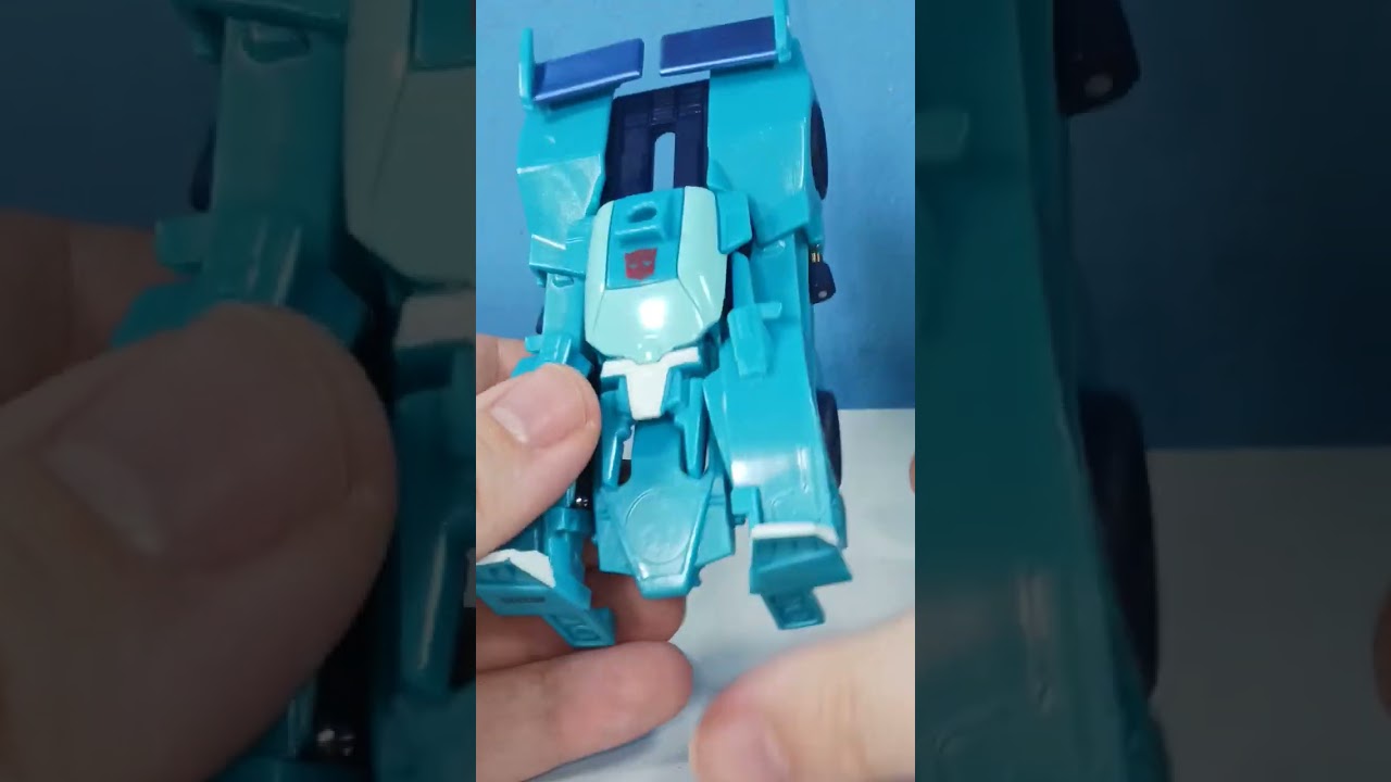 Самый сложный одношаговый трансформер? Cyberverse/RID 2015 Blurr