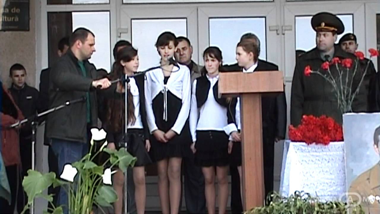 Locuitorii satului Parata au comemorat consatenii cazuti in razboiul de pe Nistru