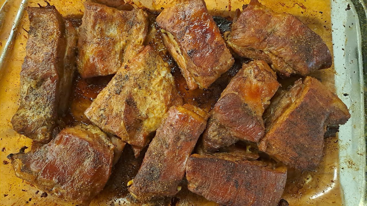 A LEGFINOMABB, vajpuha és szaftos SÜLT DAGADÓ 5 perc munkával :-) Szaftjával sült burgonyával .-)