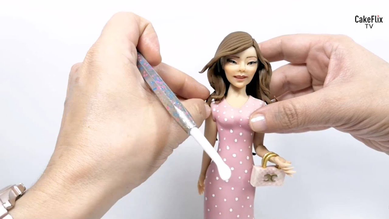 S1:E5 - Sugar Dolls Factory | Daniela Cabrera Godinez