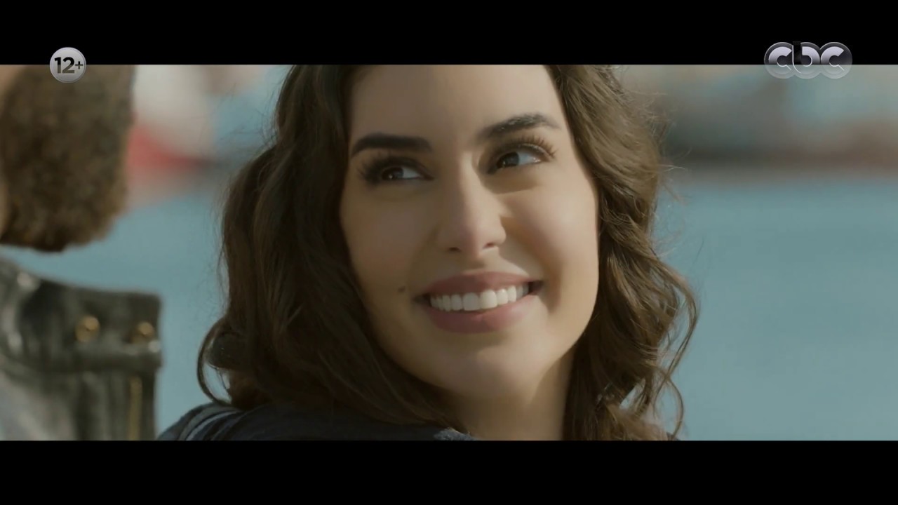مسلسل حكايتي |  أخيرا علي وداليدا اعترفوا بحبهم لبعض في مشهد رومانسي على البحر