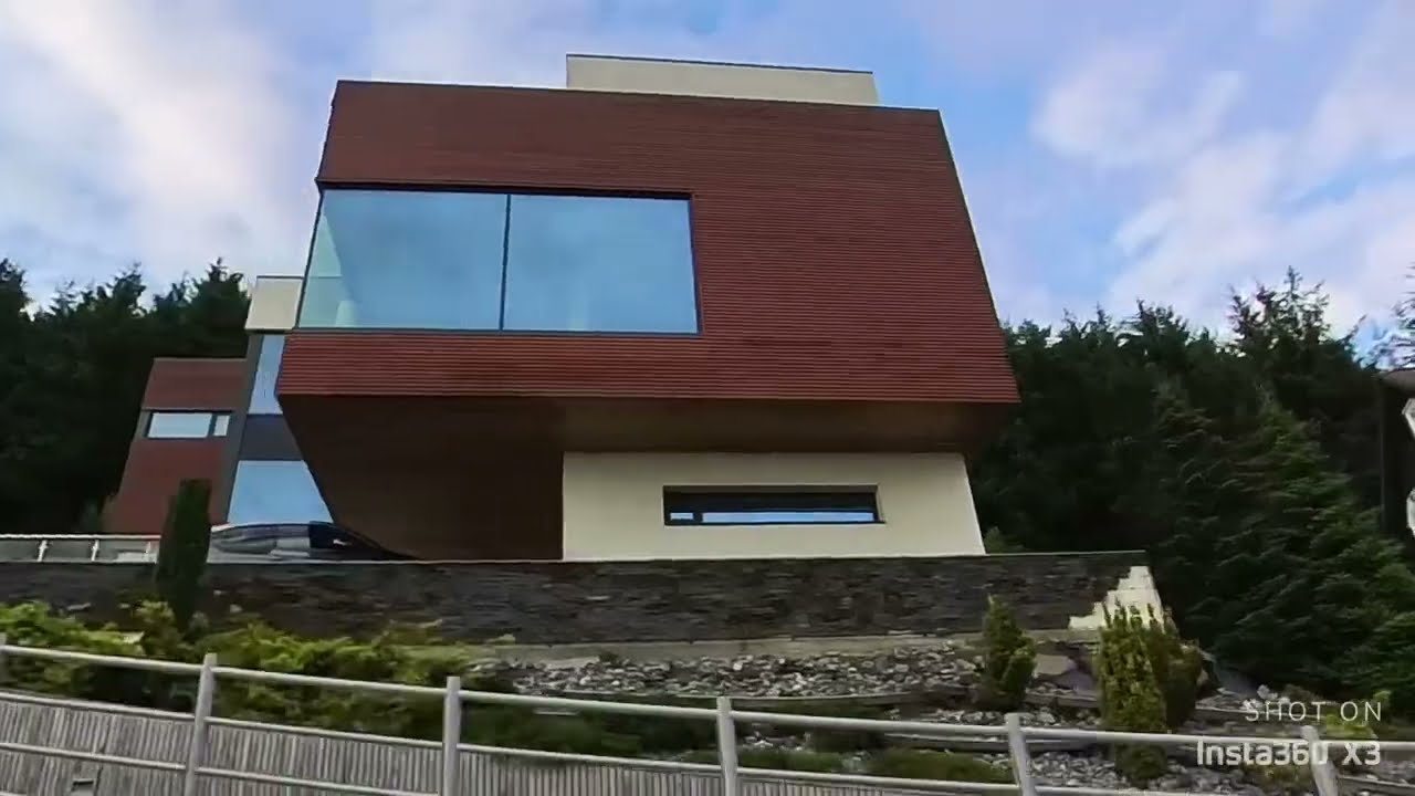 BEAUTIFUL NORWAY EPIC ULSTEINVIK NORWAY HOME OF OFFSHORE SHIP DESIGN