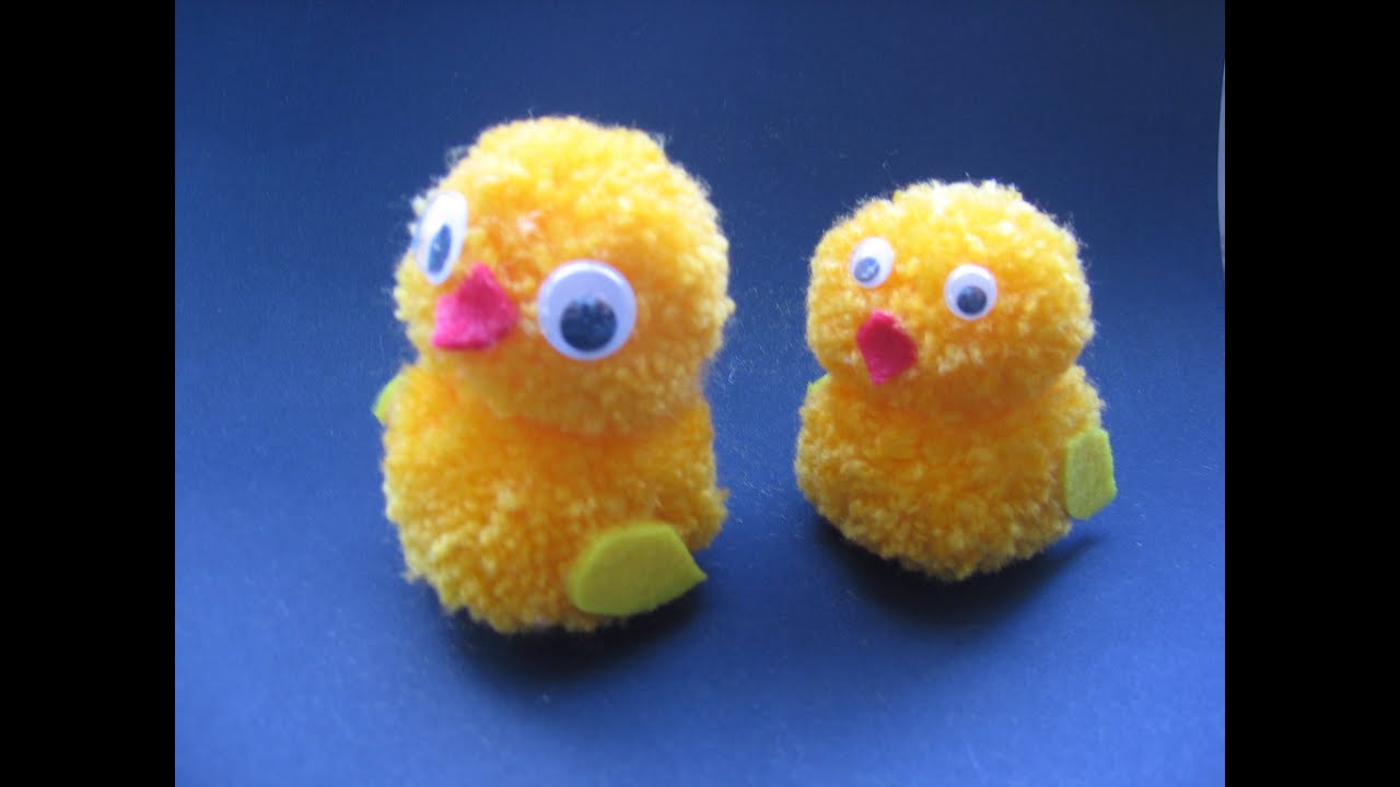 Oster-K&uuml;ken aus Pompons basteln - DIY