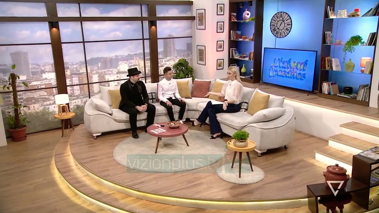 Vizioni i pasdites te ftuar (Julian Kazazi Blero Magic)