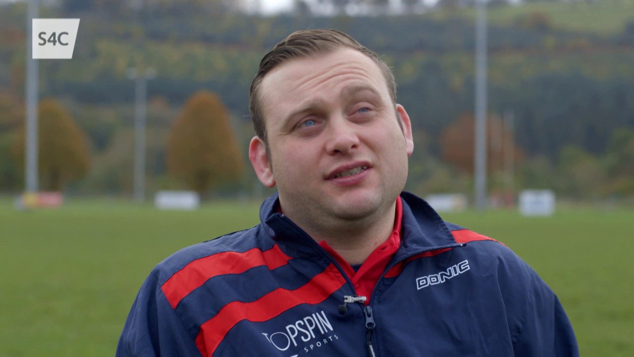 ROB DAVIES: Enillydd y fedel Aur yn y tenis bwrdd i ddynion yng ngemau paralympaidd Rio 2016