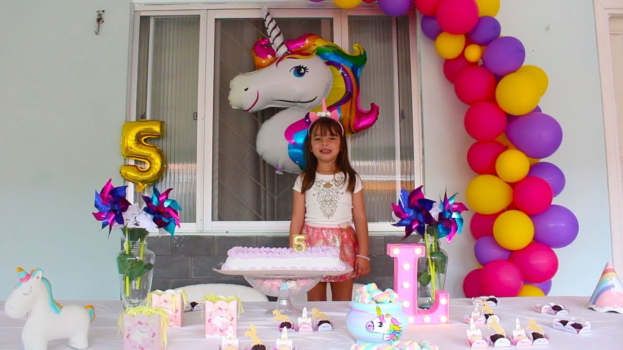 MINHA FESTA SURPRESA DE UNICÓRNIO - Jéssica Godar e Laurinha e Helena