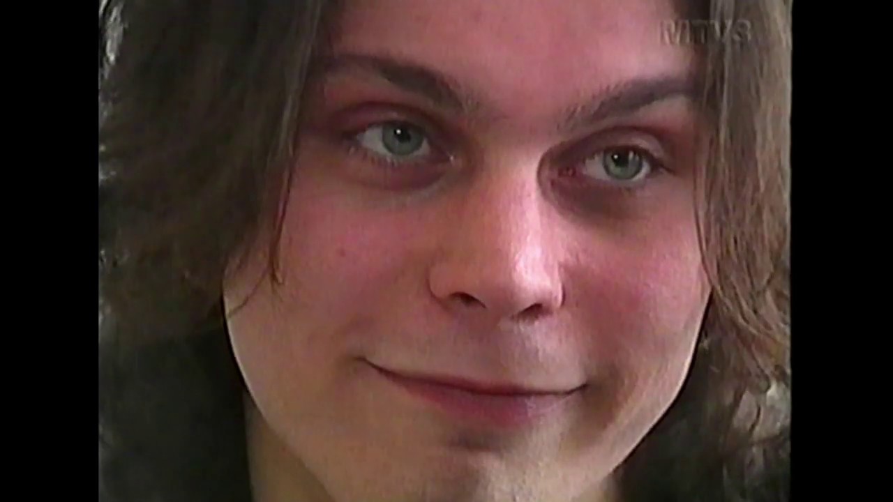 HIM news clip - MTV3 2000 (ENGLISH SUBTITLES)