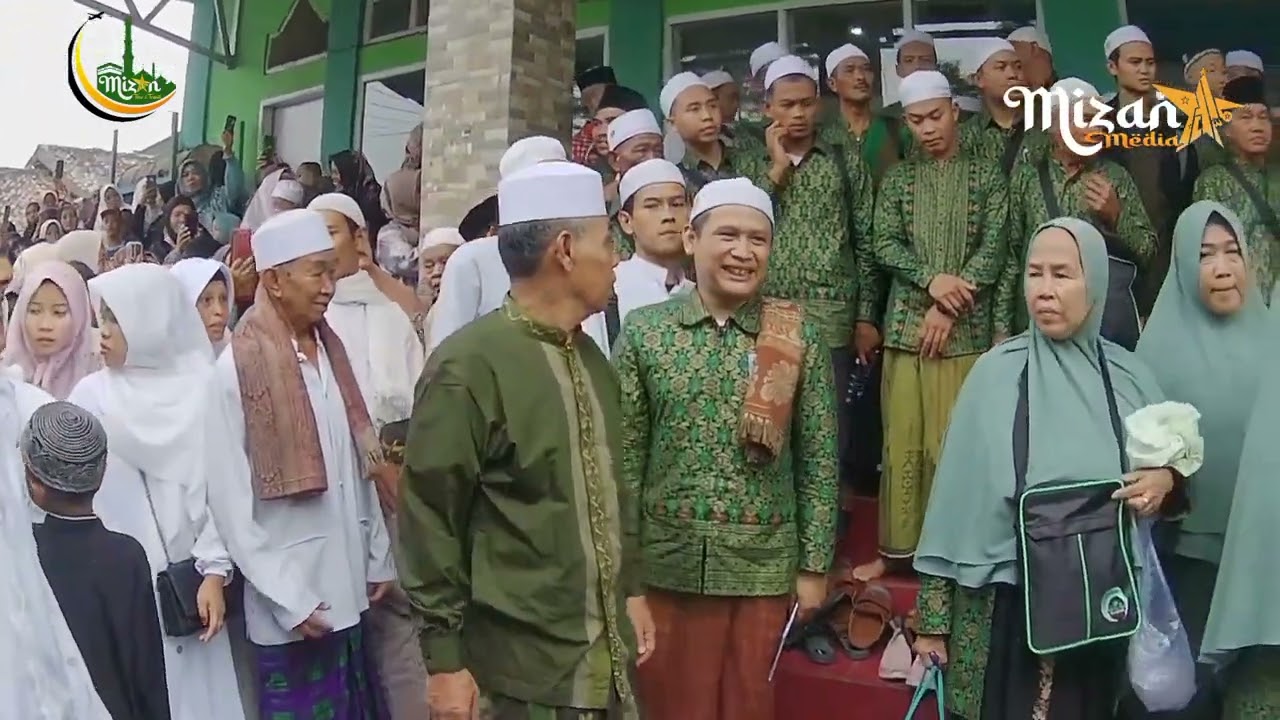 Pemberangkatan Jemaah Umroh #1 | Mizan Tour & Travel