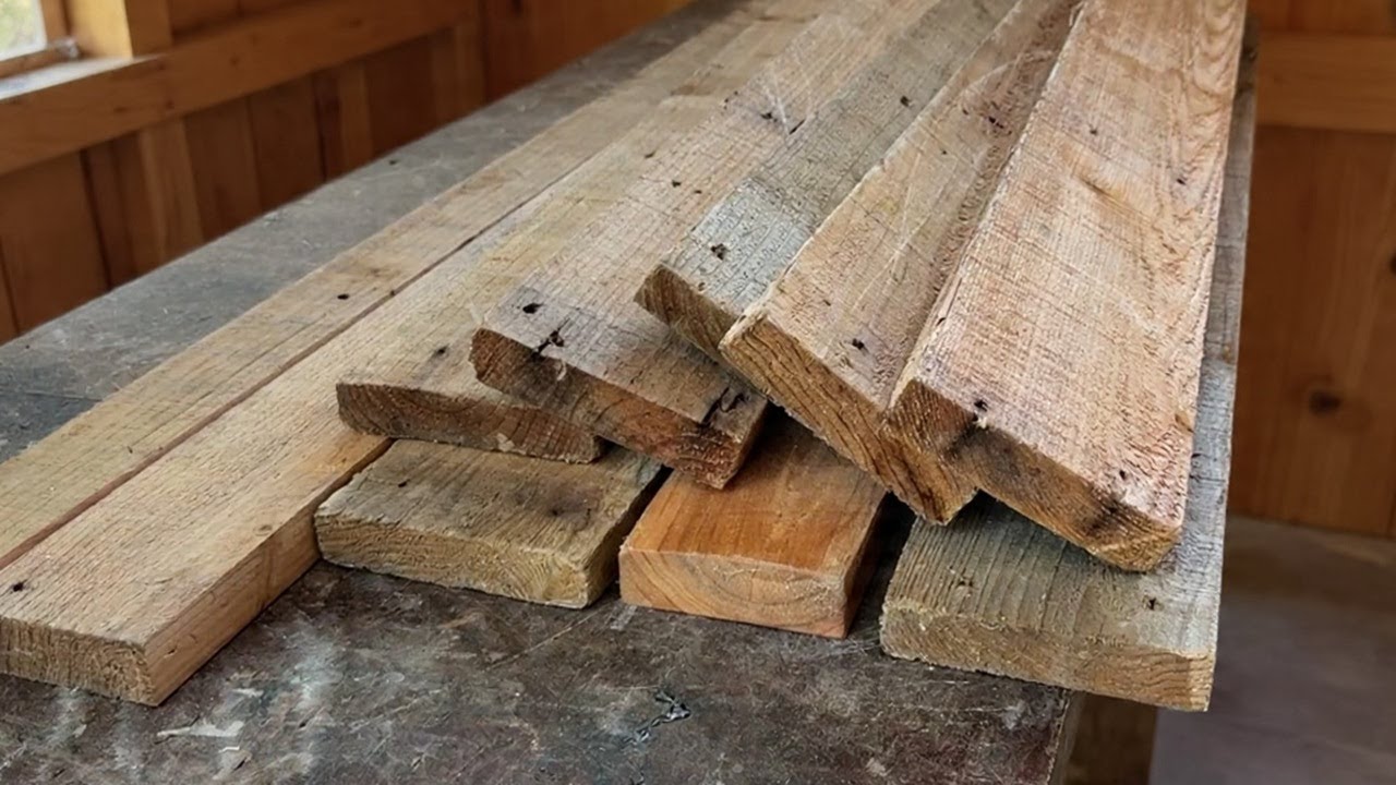 The Best Way To Use Old Wood // The Perfect Wood Recycling Project