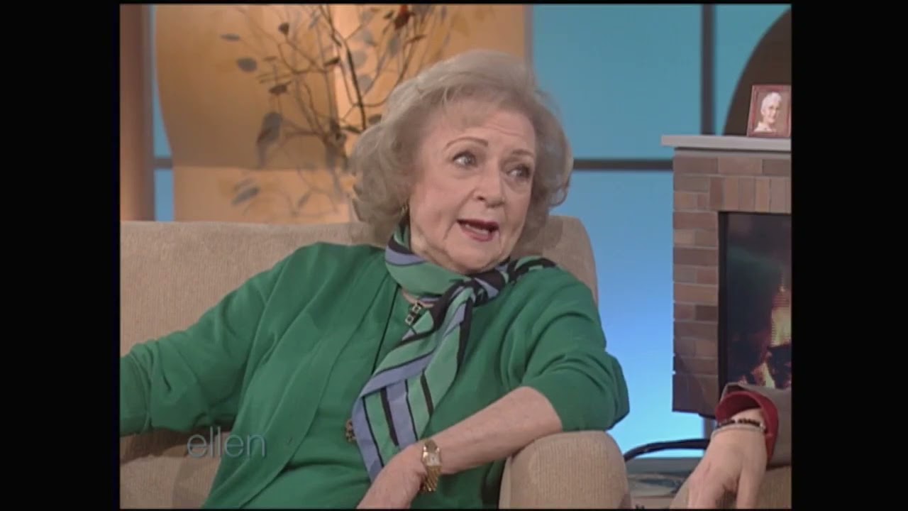 #Throwback📽 Betty White appeared on The Ellen Show for her 83rd birthday