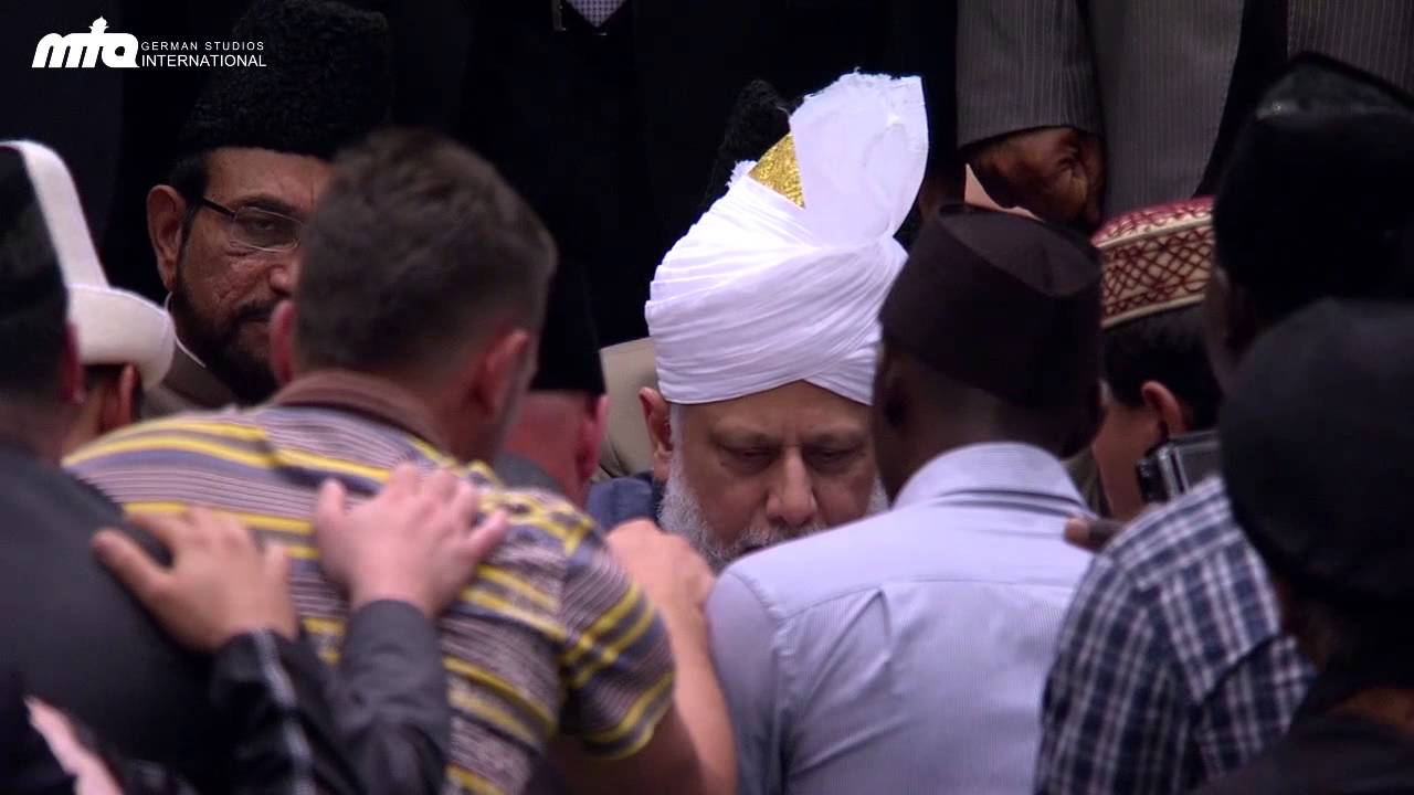 Karlsruhe, Deutschland: Bai´at - Eintritt in die Ahmadiyya Muslim Jamaat