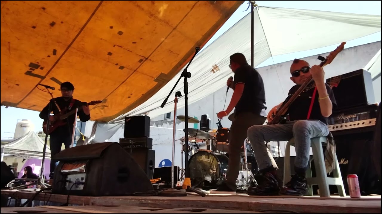 The Crazy Monster´s - Aqui Nos toco Vivir (Rola Propia) En Chalco