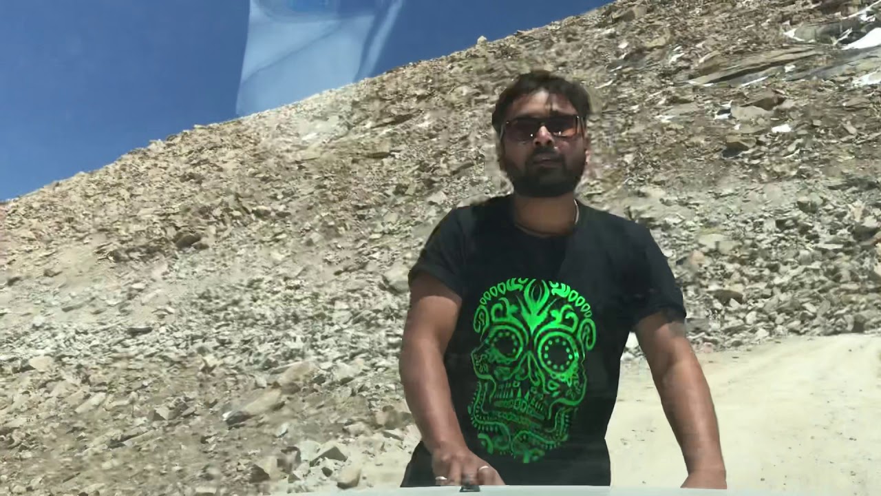 Towards Lachulung La pass