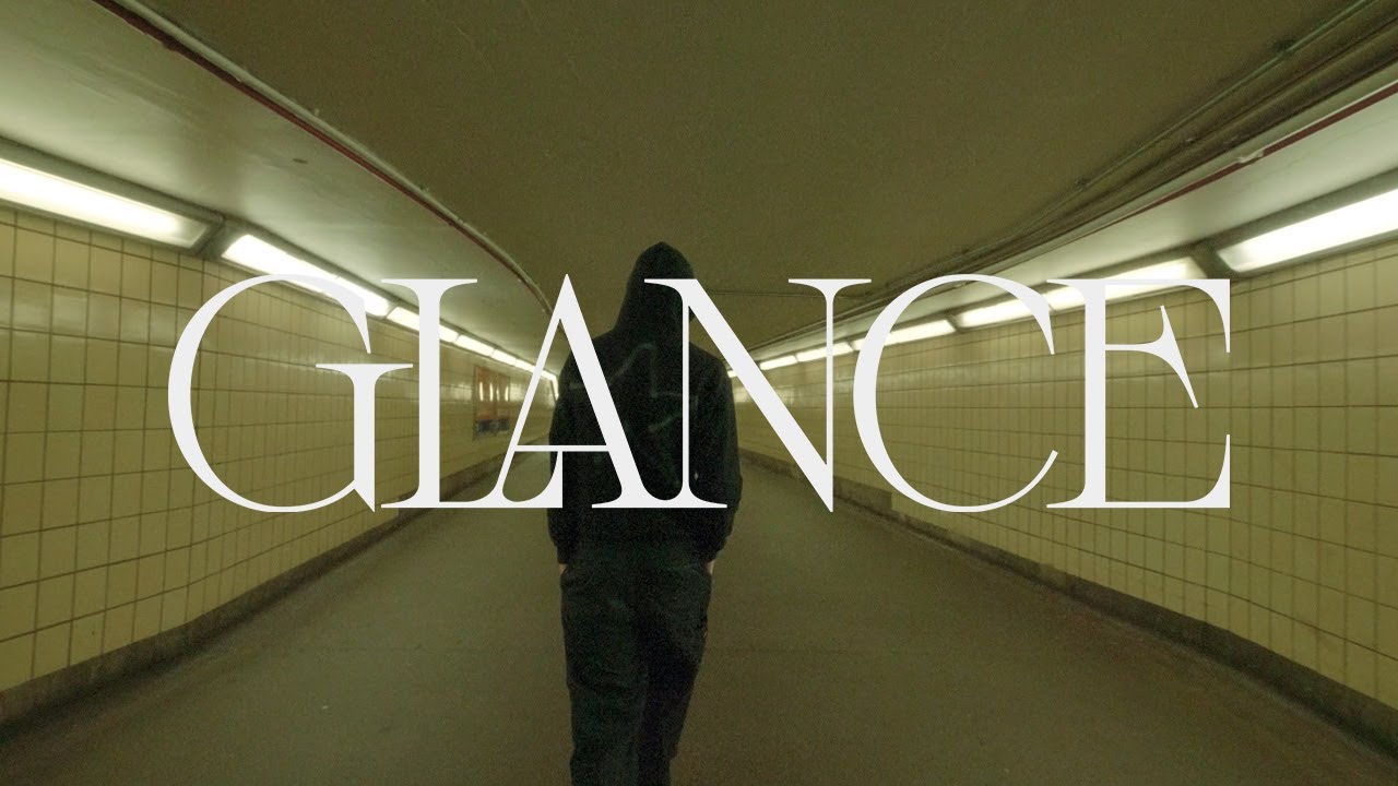 GLANCE - Cardistry by Linus K Schmidt