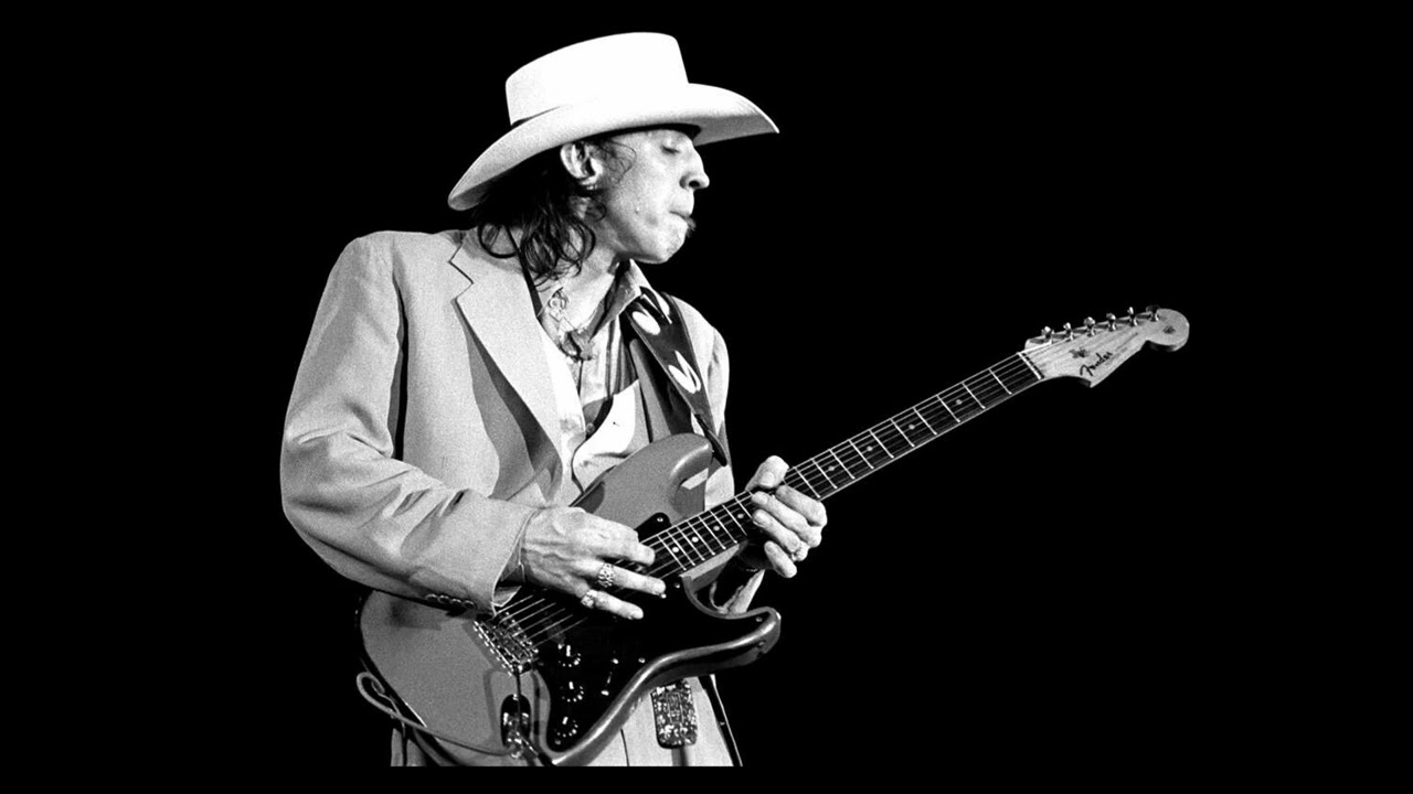 Stevie Ray Vaughan & Double Trouble - Texas Flood (Guitar Backing Track - Standard Tuning)