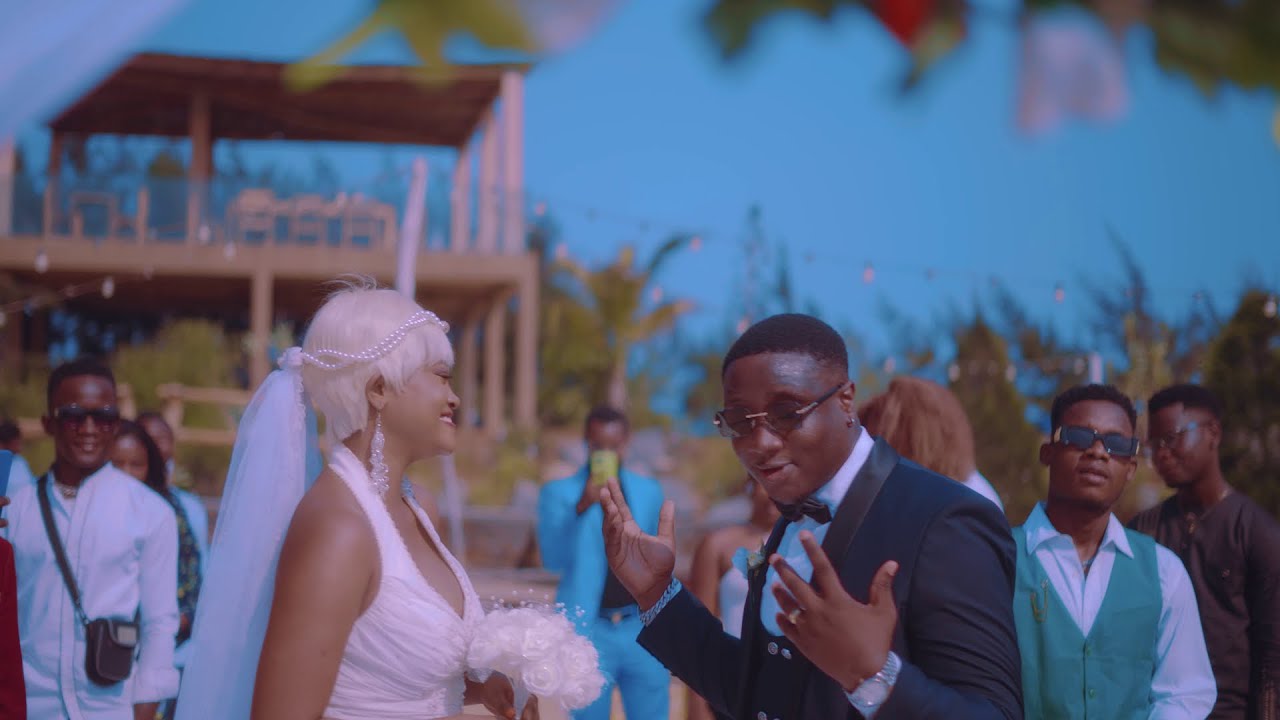 Manu Keresy - Jolie ( Clip Officiel )