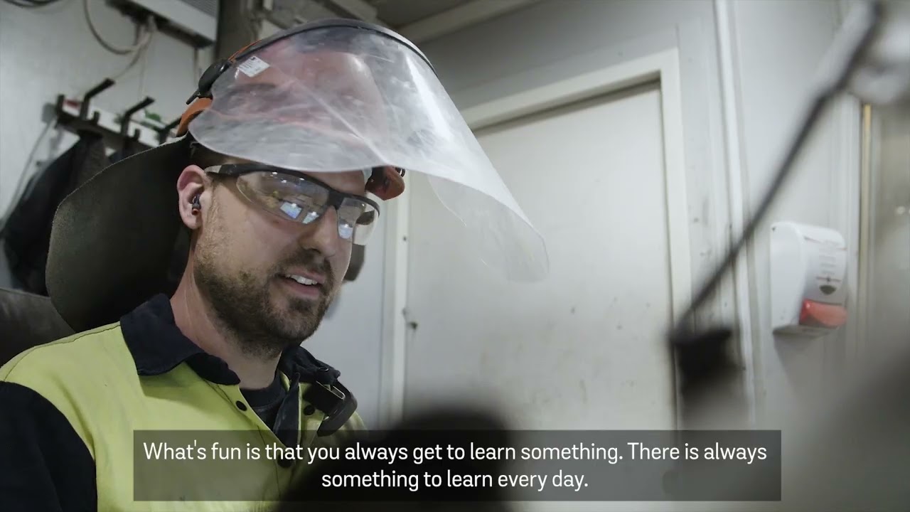 The operator a key role in aluminium recycling