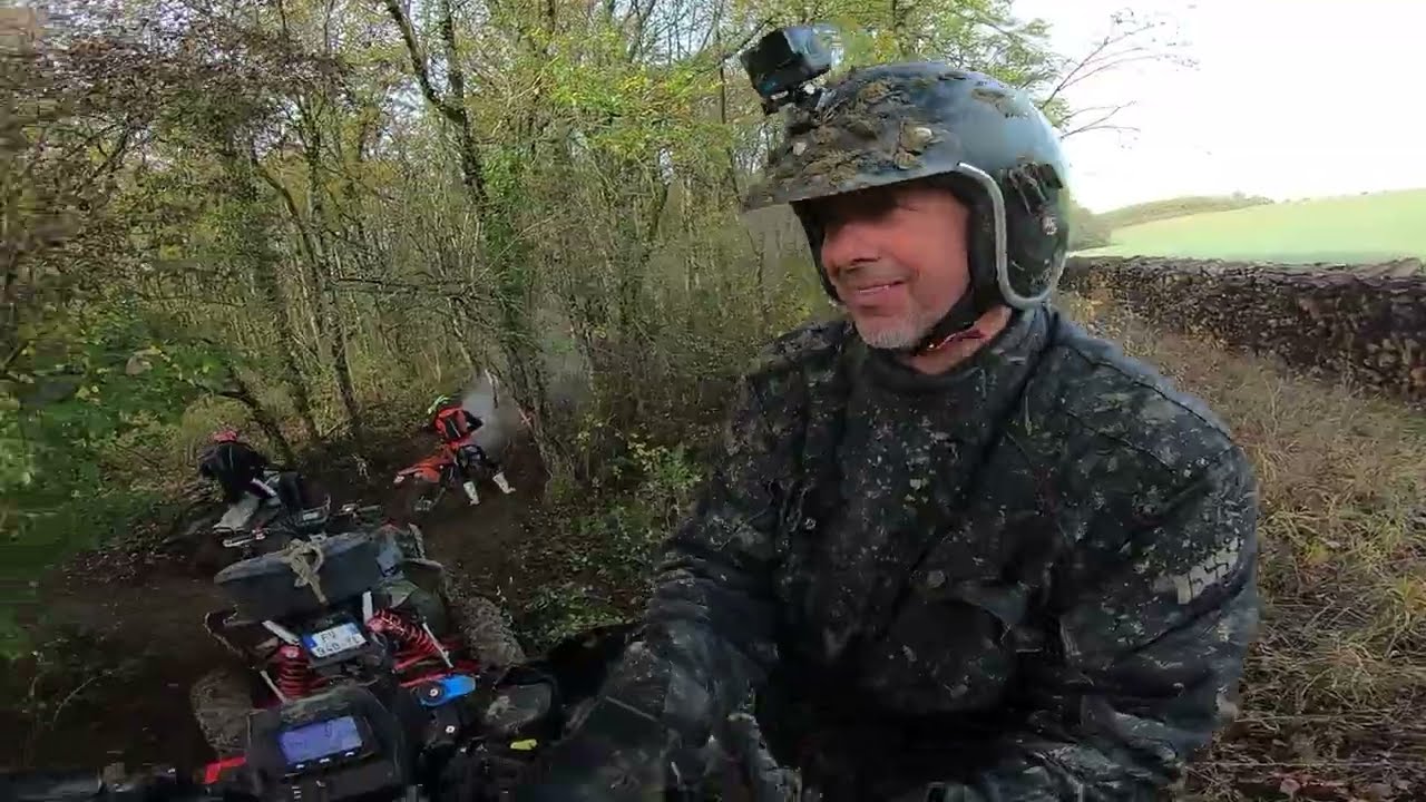 Rando moto quad Monteton le Téléthon Novembre 2022, un arbre, un fossé et un problème de direction