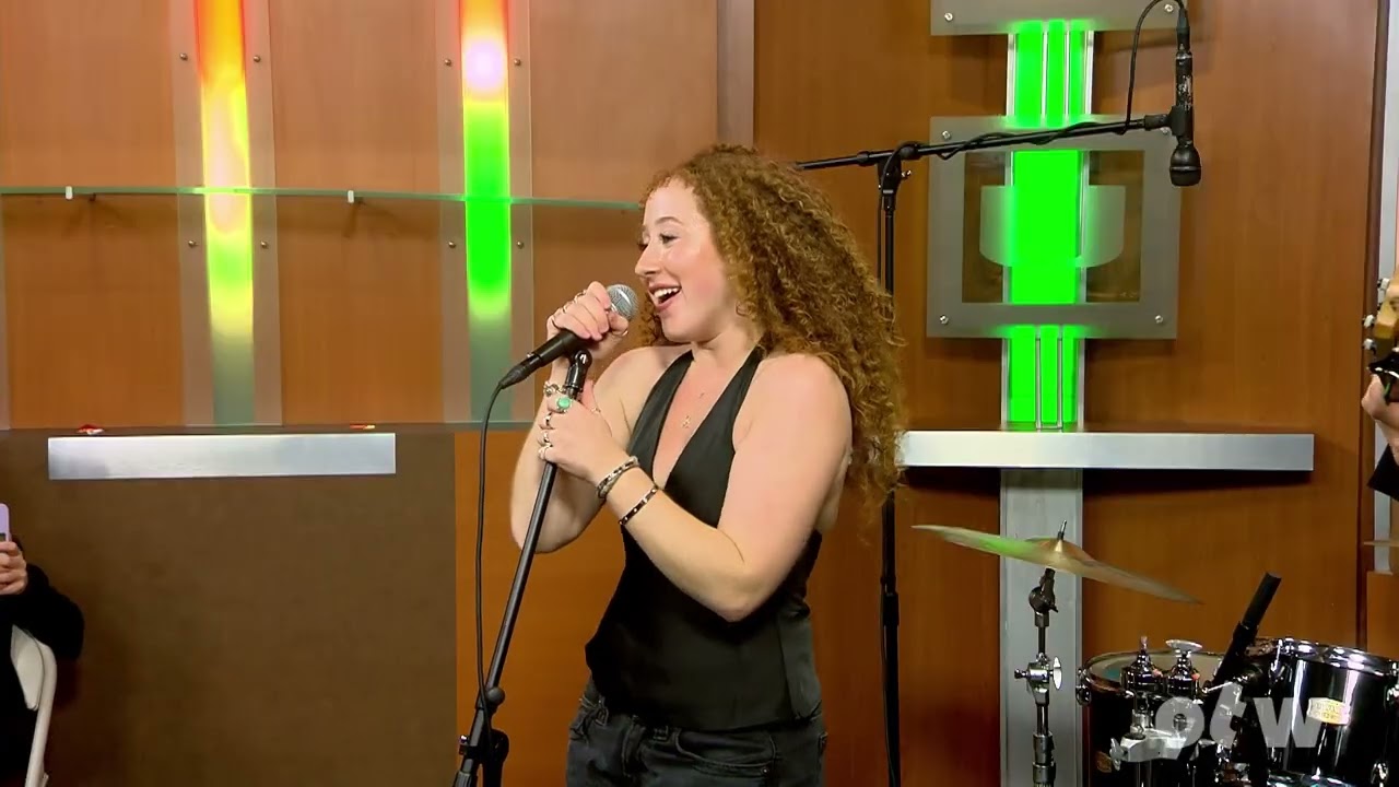 Emma Garfin: Talk Talk Talk (Live) - OTW