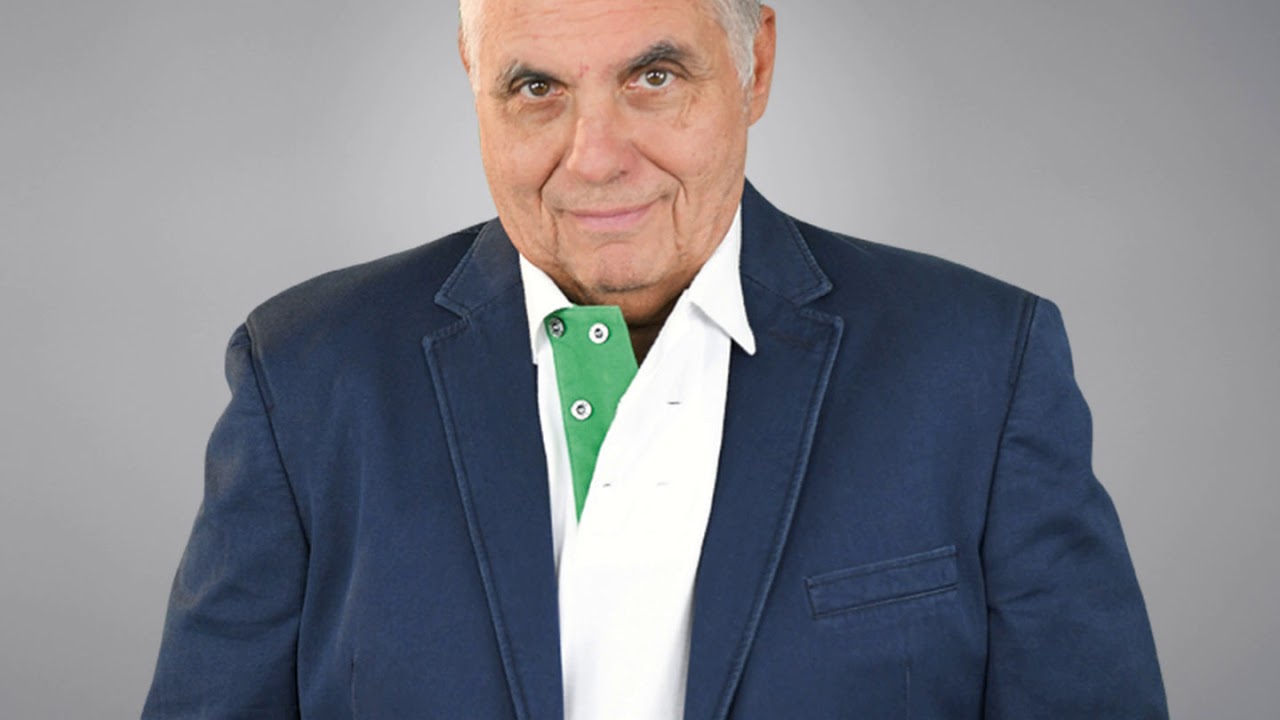 Ο ΒΑΓΓΕΛΗΣ ΜΑΡΙΝΑΚΗΣ ΣΤΟΝ ΓΙΩΡΓΟ ΤΡΑΓΚΑ 