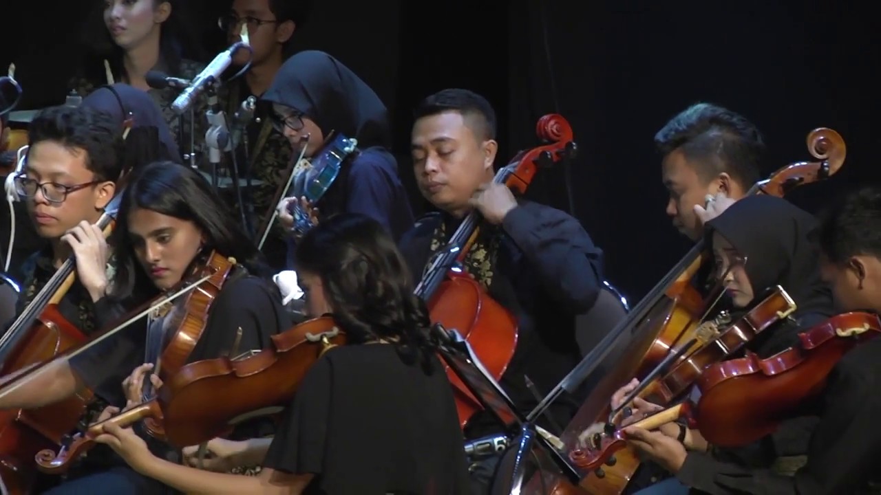 Medley Dangdut - Airlangga Orchestra Wonderful Indonesia Concert