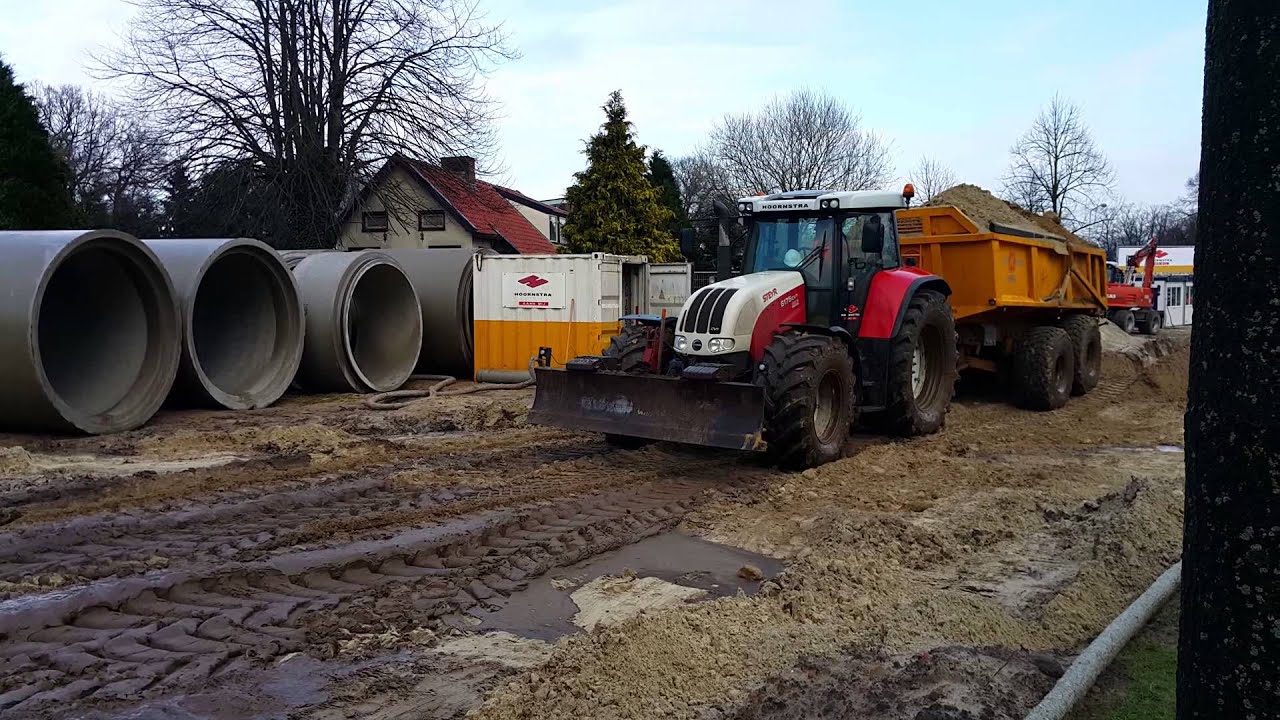 Steyr 6175 CVT with Alasco PH 2500 | In the mud | Hoornstra N.V.