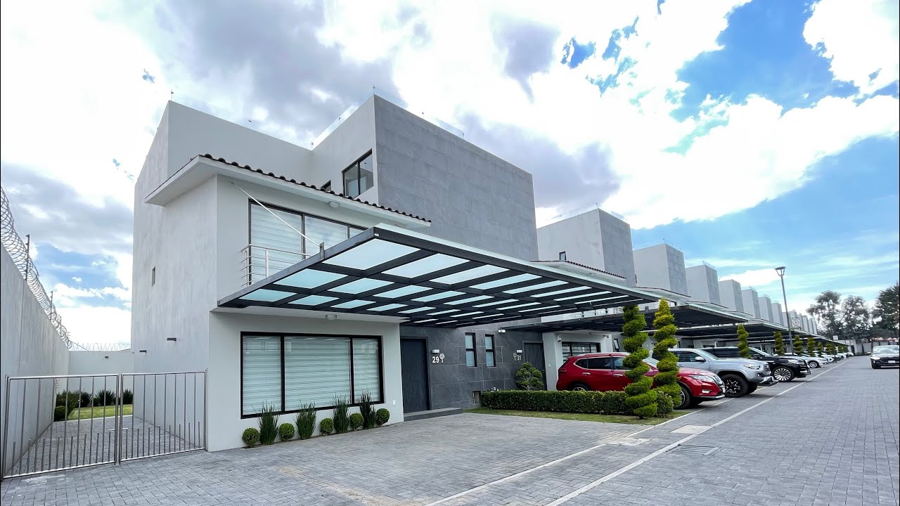 M209 Casa en Venta en Metepec, 4 Niveles!!!