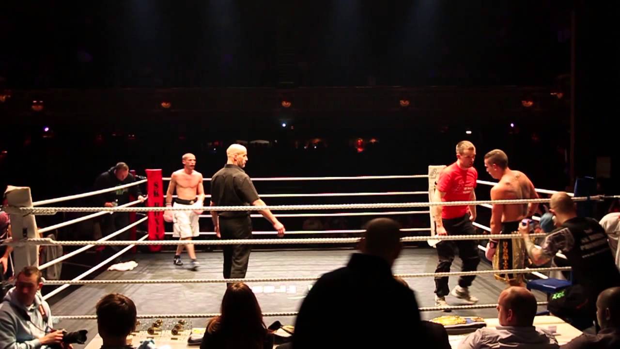 012 Vacant BBU British Lightweight Title Contest - Marc Dixon v Phil Coppola
