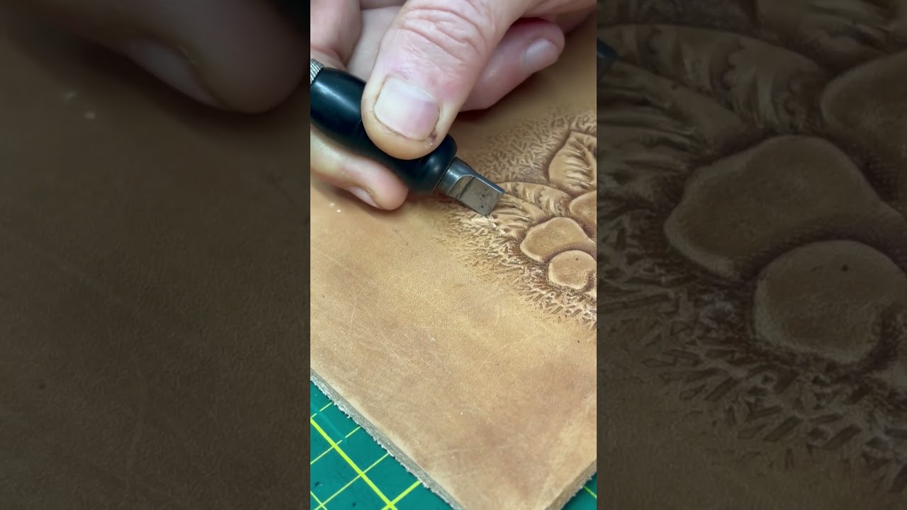 CORTES DECORATIVOS #bolsosdecuero #tutorial #cuero #artesaniasencuero #tips #cuerorepujado# leather