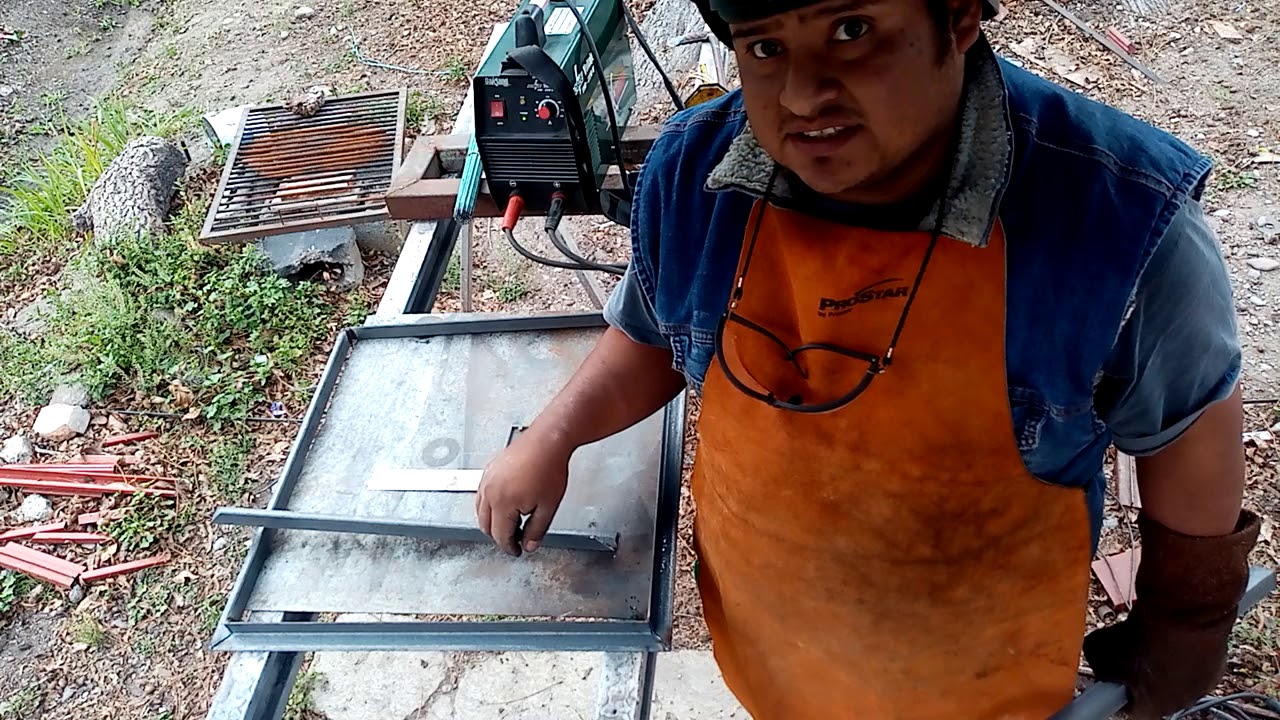 Tapa para sisterna o algibe de 50 por 50 cm.