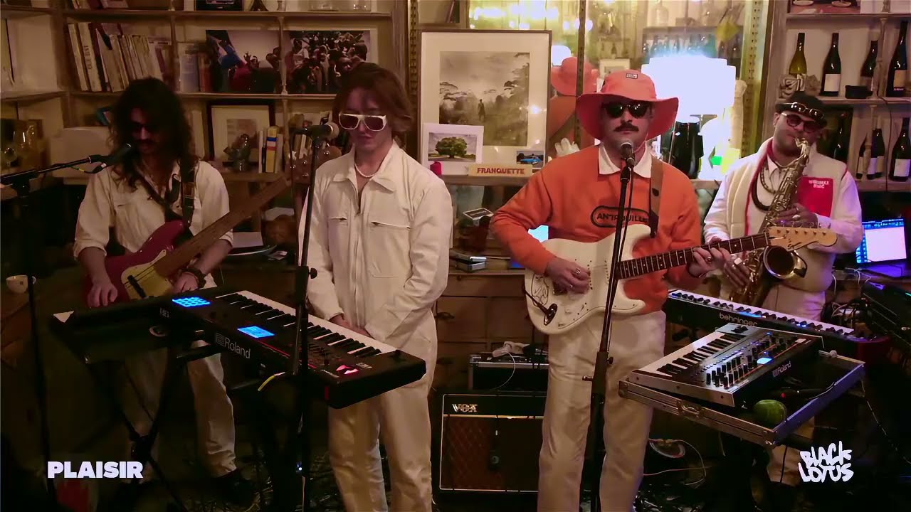PLAISIR (Live) &bull; Franquette Session &bull; Black Lotus