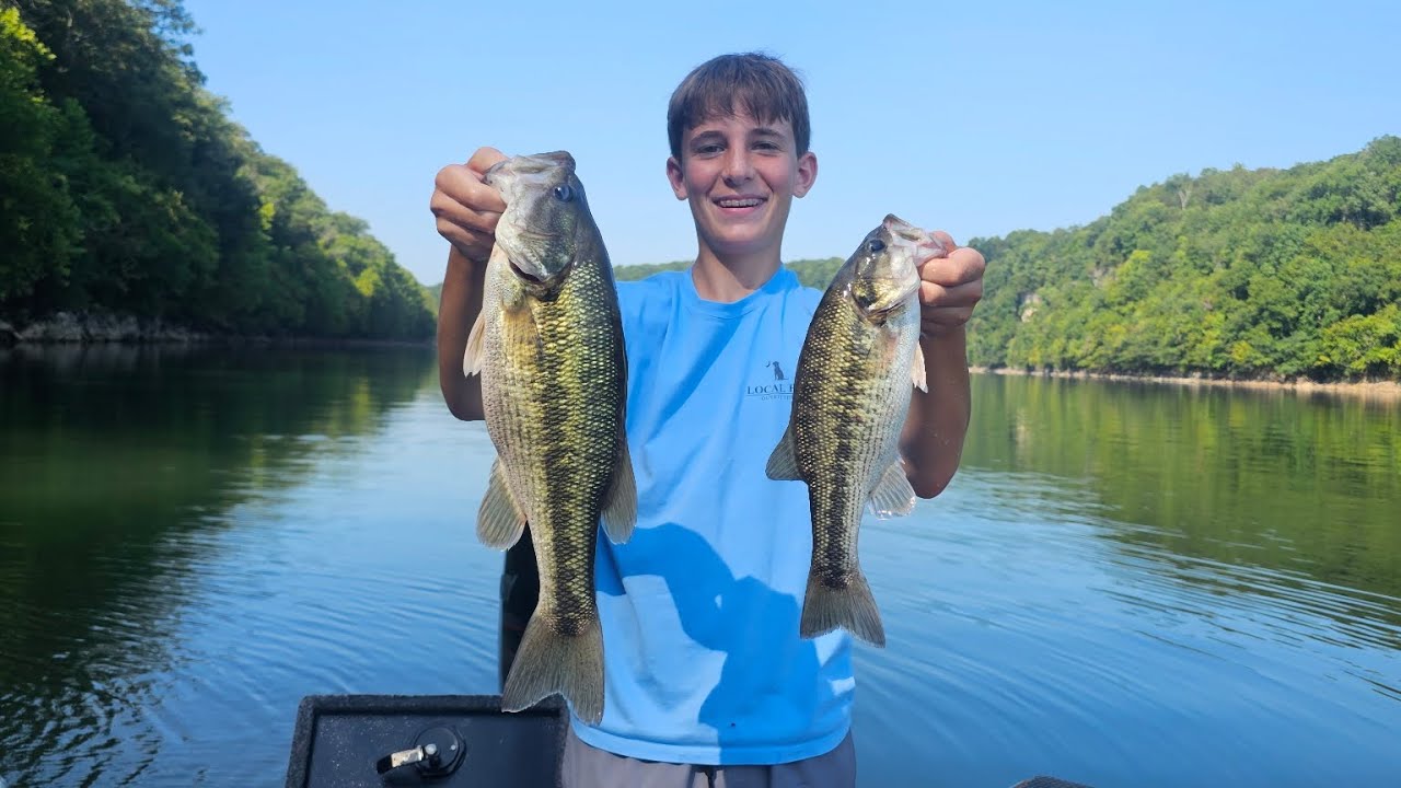 Fishing Center Hill Lake (My Dad smoked Me)