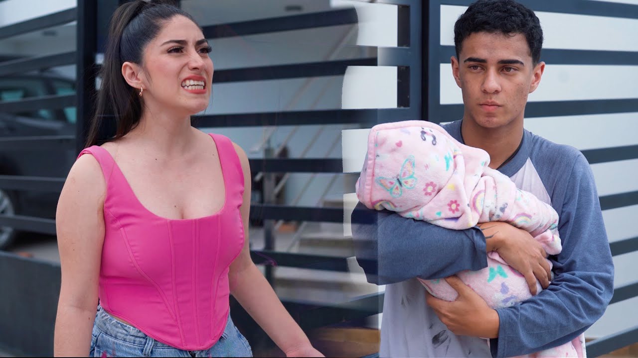 Humillaba a su compañero por vender en la calle, si saber la sorpresa que le esperaba