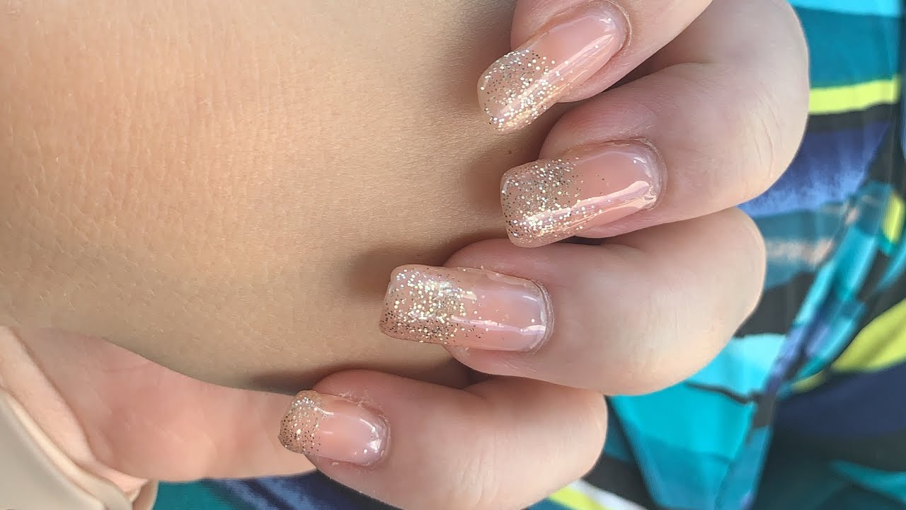Recette secr&egrave;te  pour des ongles tr&egrave;s longs et solides