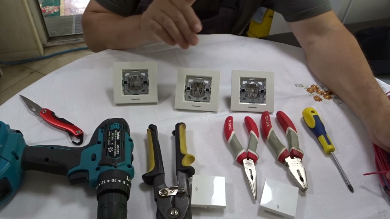 Schema  practica circuit electric cap-scara-cruce
