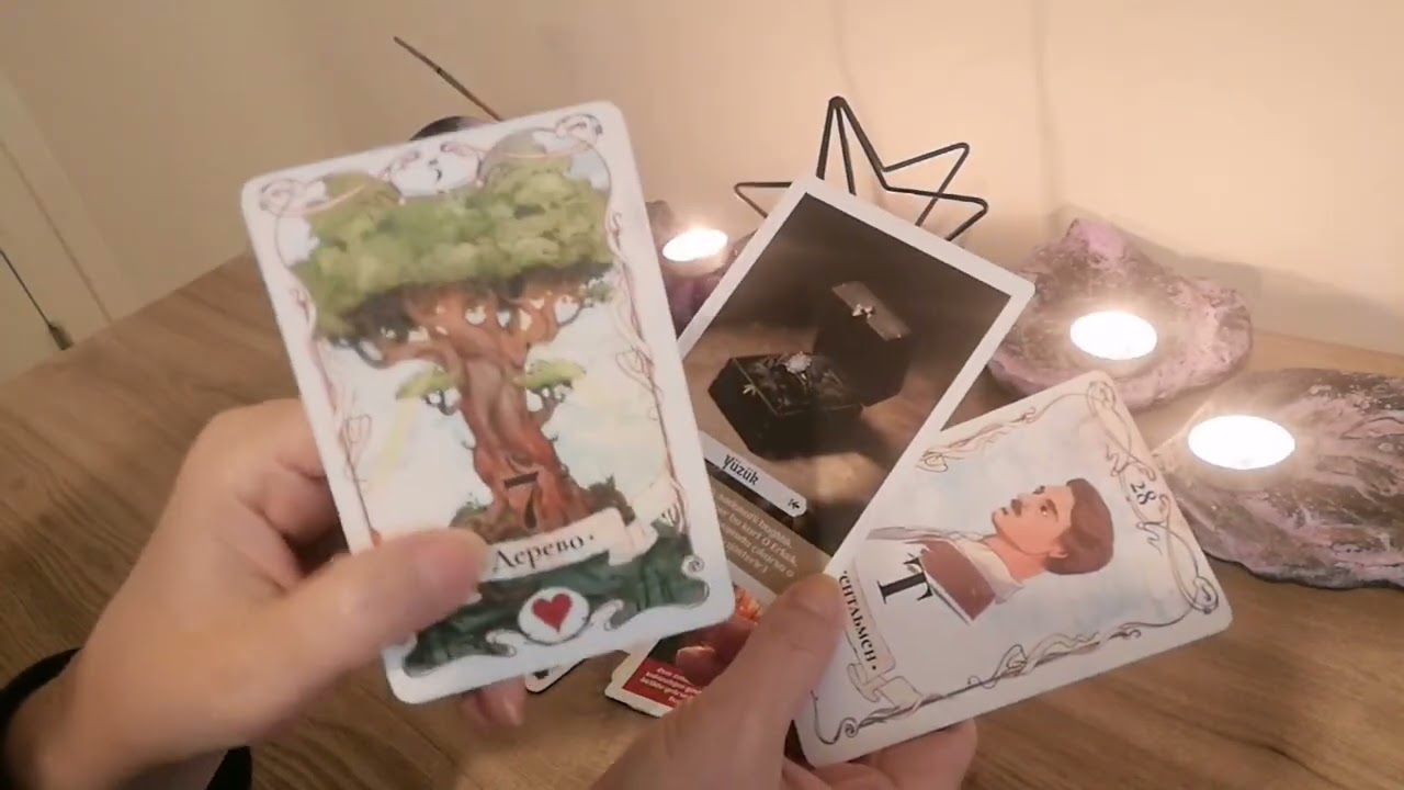 Ona sorular sordum. Seninle ilgili gerçek hisleri nedir ❤️#aklımdakikişi #tarot