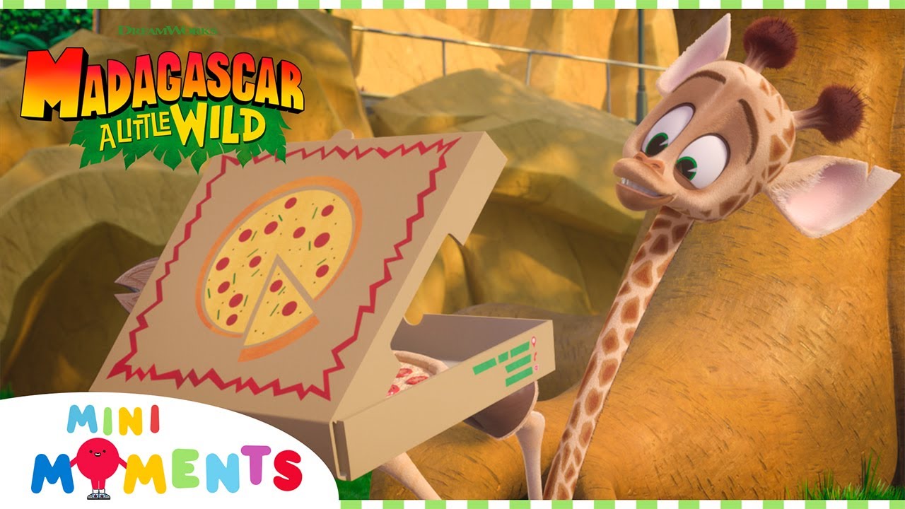 A Pizza Party at the Zoo! 🍕 | Madagascar: A Little Wild | Mini Moments