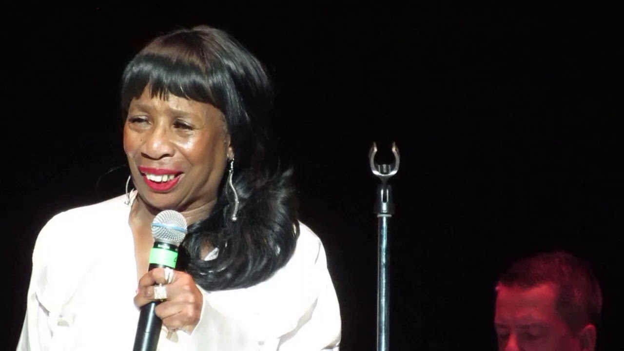 Louise Murray(The Jaynetes):