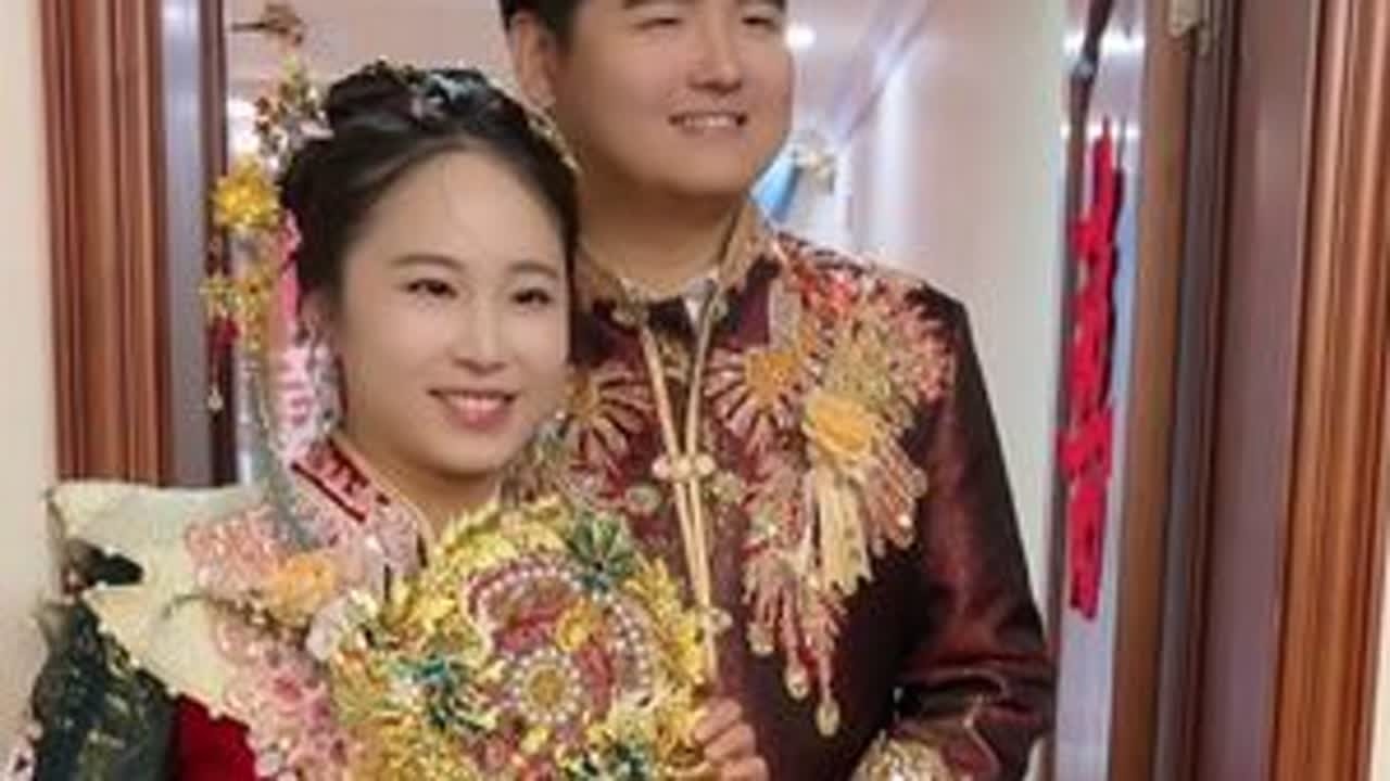 爷爷和弟弟送的婚戒，好有爱的一家人，大外甥你们就狠狠的幸福吧❤️❤️❤️