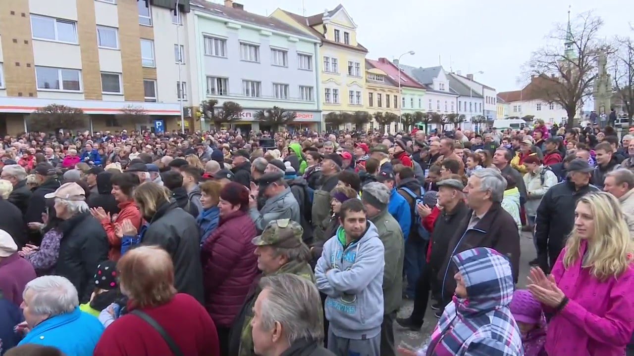 Prezident Zeman navštívil Třebechovice, Vrchlabí a Kostelec n. Orl.