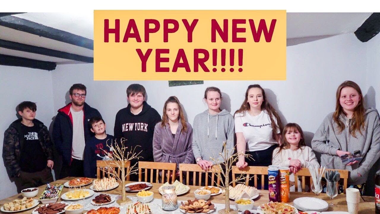 LARGE FAMILY NEW YEARS EVE PARTY!!!