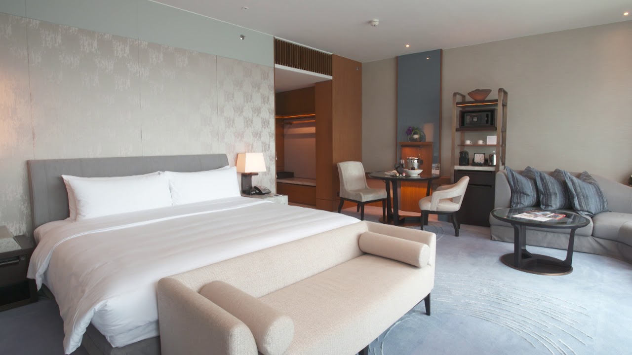 Kerry Hotel Hong Kong, Sea View Room at a glance