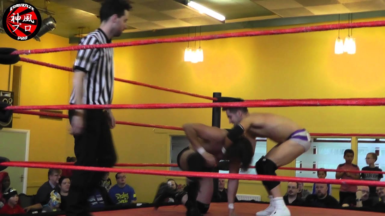 Kamikaze Pro - The Beginning - Damian Dunne vs Chris Brookes vs Lee Hunter.